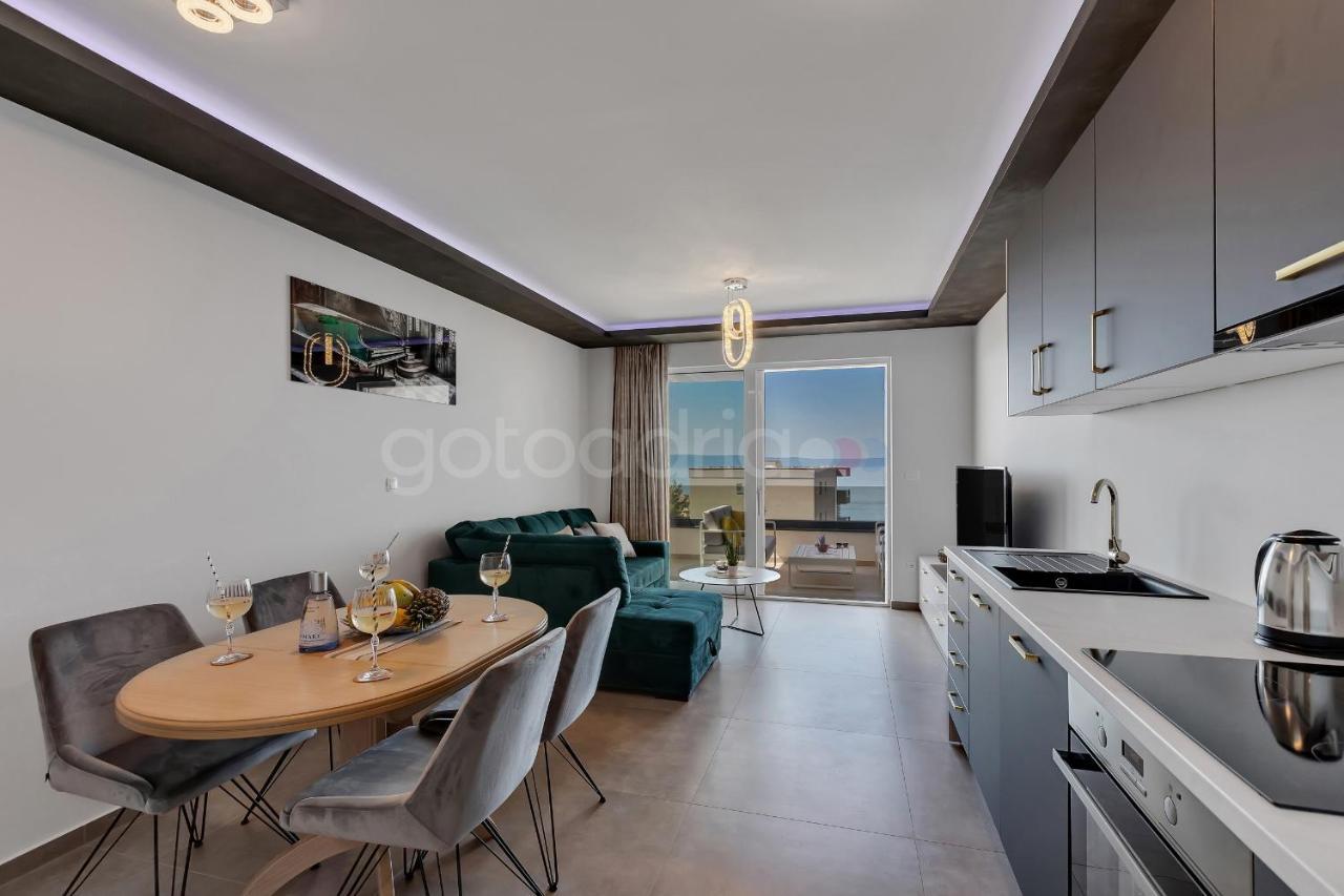 Luxury Seaview Apt Luki - Free Parking Makarska Exterior photo